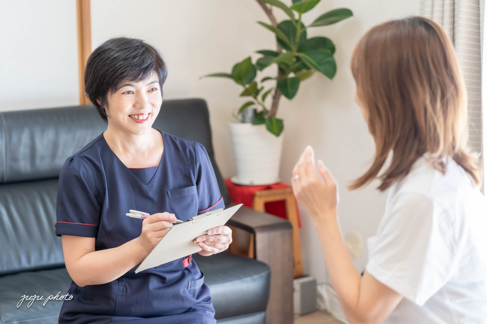 【自宅サロン撮影】神経整体レディースケア「むすび」さん | 大阪市 女性カメラマン 出張撮影 おかむらじゅんこ
