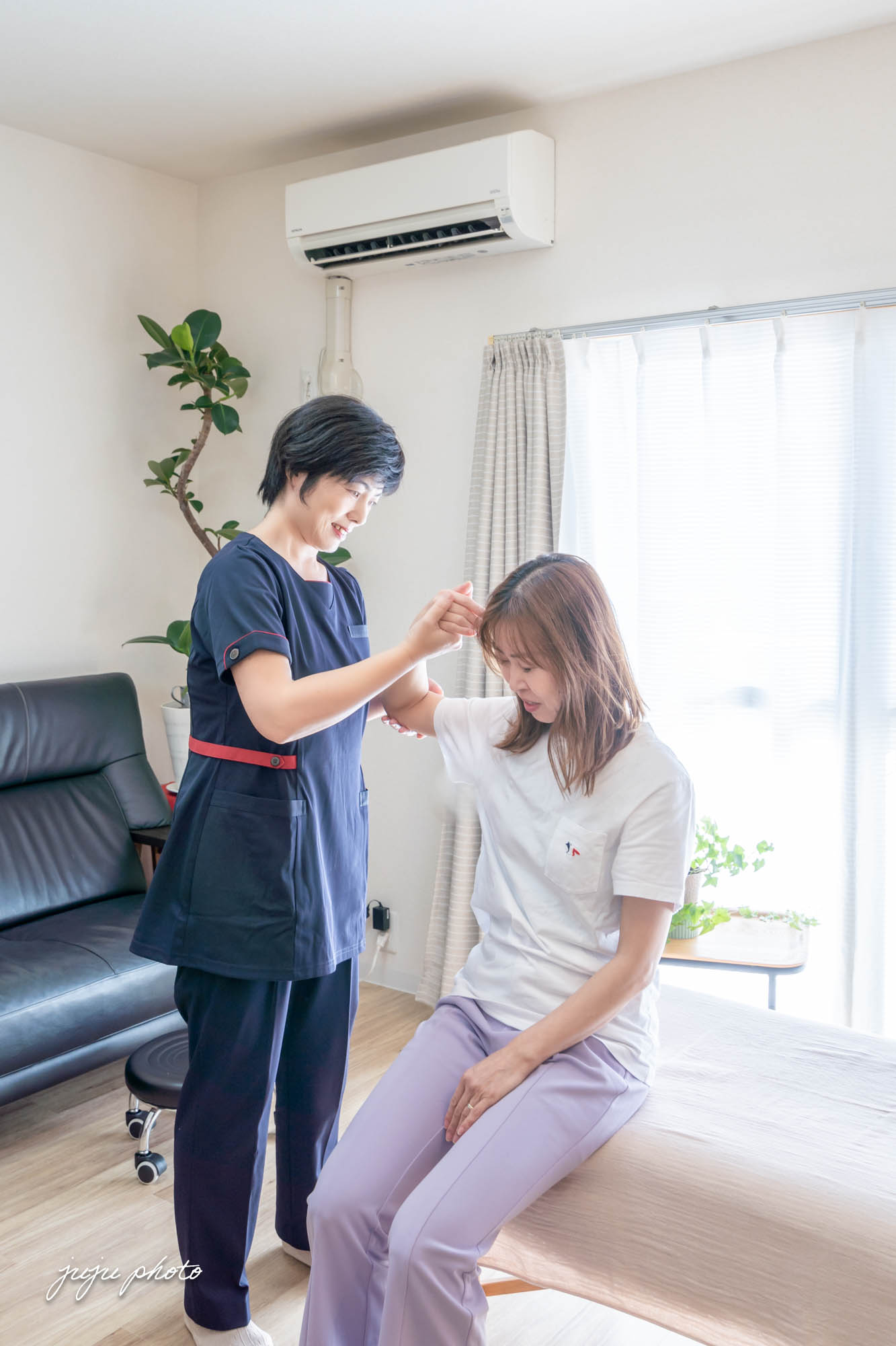【自宅サロン撮影】神経整体レディースケア「むすび」さん | 大阪市 女性カメラマン 出張撮影 おかむらじゅんこ