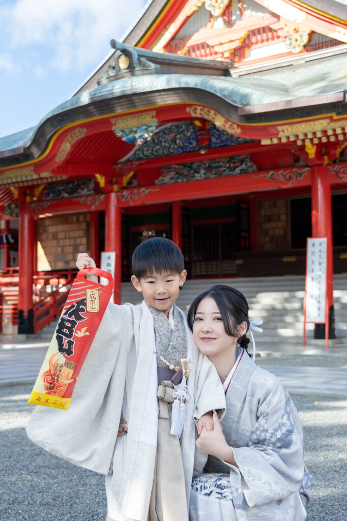 成田山不動尊　5歳　男の子　七五三　紅葉