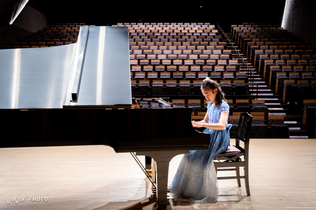 ピアノ発表会　子ども